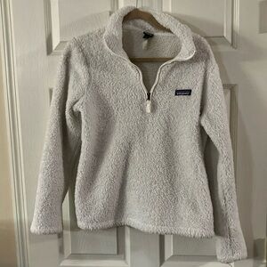 Nice women’s medium Patagonia jacket